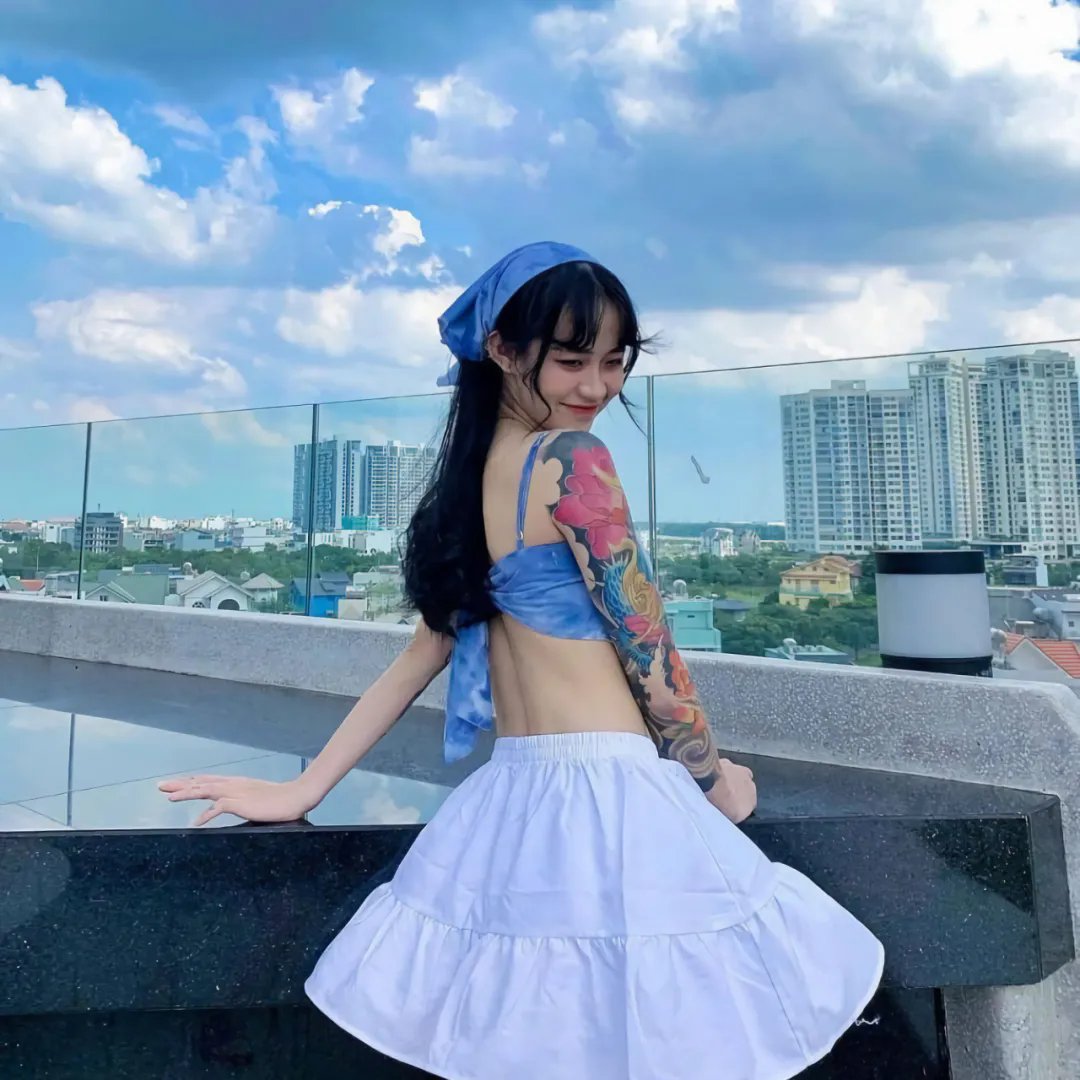 萝美